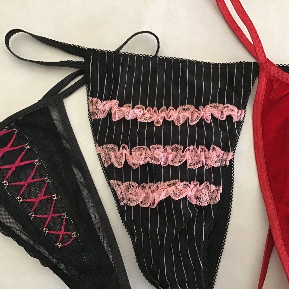 Set Of 3 Fancy G-Strings - image 3